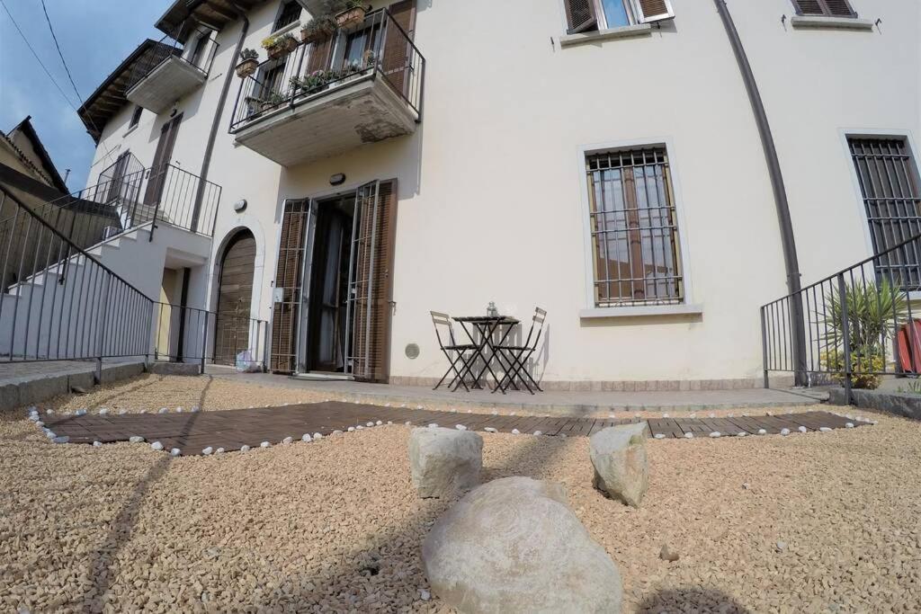 Casa Di Mirco - Ampio E Moderno Bilocale Appartement Castenedolo Buitenkant foto