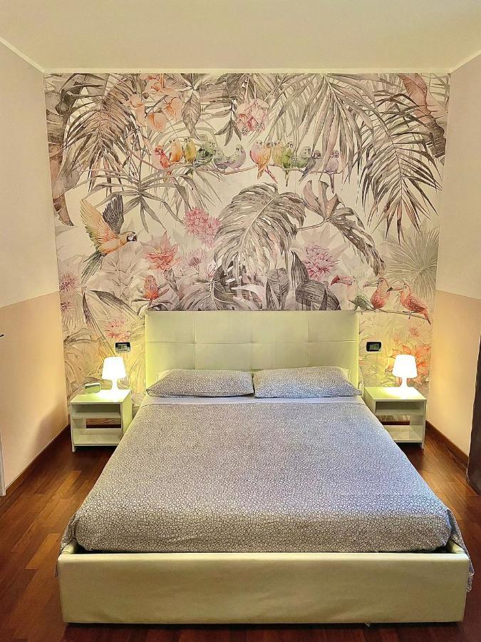 Casa Di Mirco - Ampio E Moderno Bilocale Appartement Castenedolo Buitenkant foto